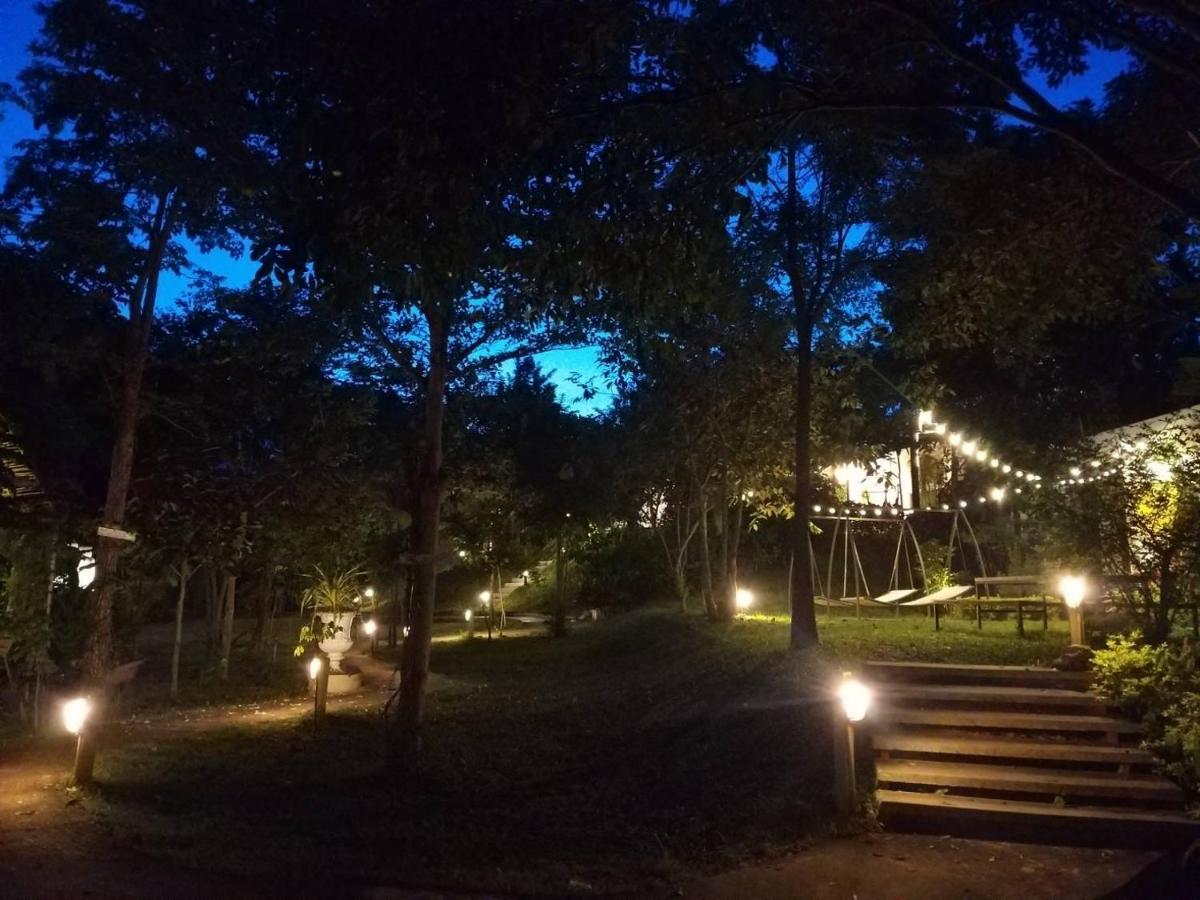 Hug Station Khaoyai Hotel Pong Talong Exterior foto