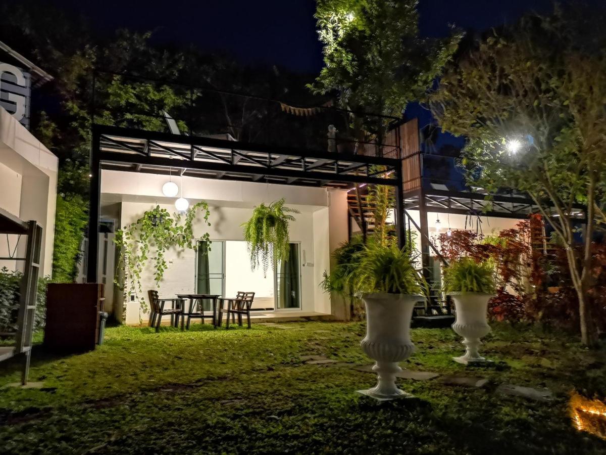 Hug Station Khaoyai Hotel Pong Talong Exterior foto